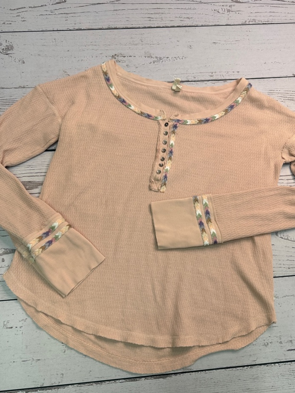 We The Free Long-Sleeve Cream Thermal Henley with Multicolor Trim Size XL
